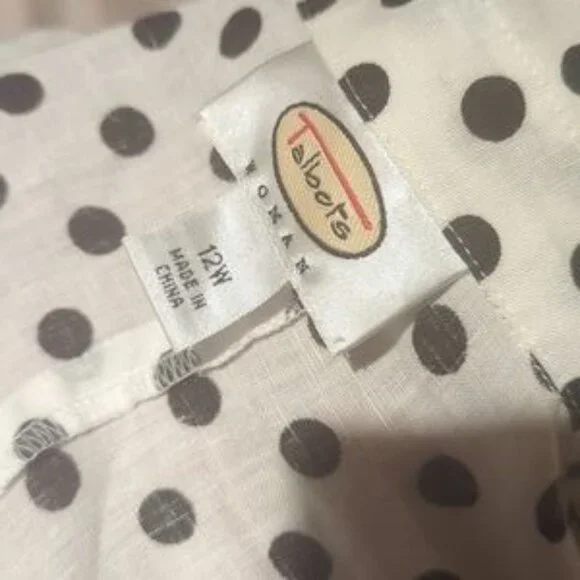 TALBOTS TOP WHITE AND BLACK POLKADOT 3/4 SLEEVE 12W - Picture 3 of 4